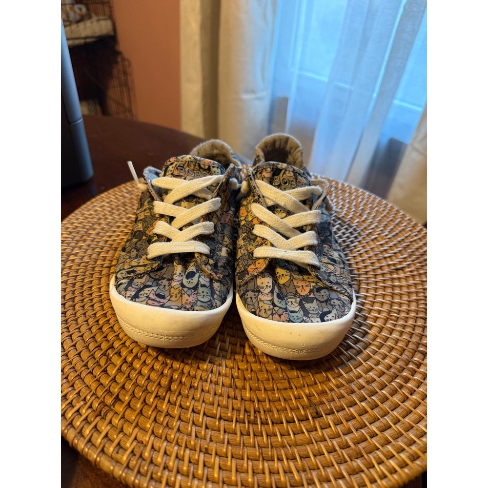 Skechers BOBS Beach Bingo Cat Print Sneakers Multi Color 113566 Womens 8.5